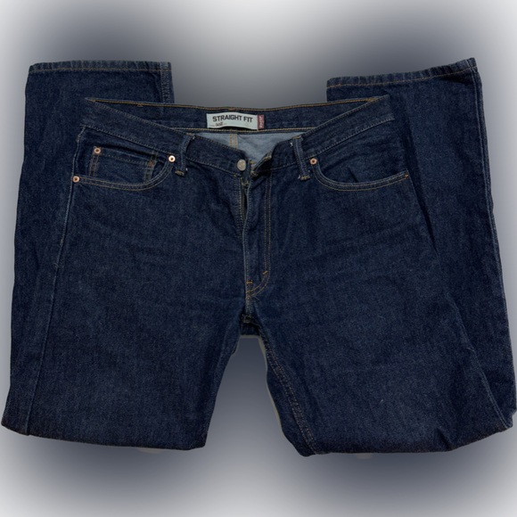 Levi’s Straight Fit 505 Jeans - Picture 4 of 5